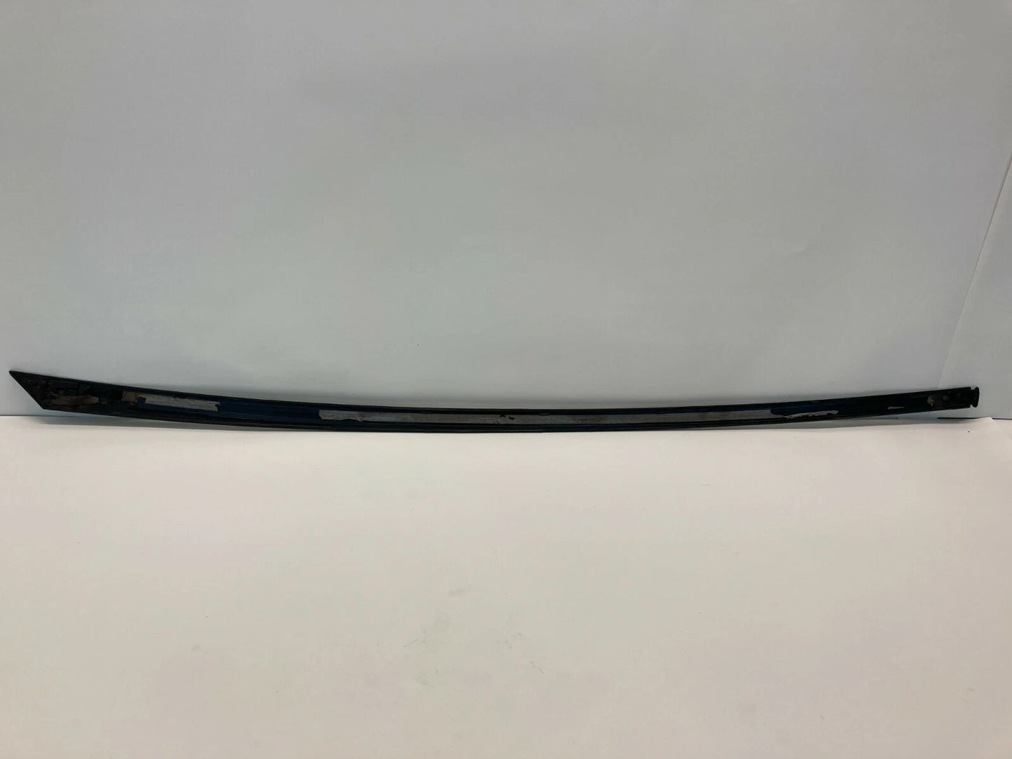 11-16 KIA OPTIMA SEDAN REAR RIGHT SIDE EXTERIOR UPPER DOOR FRAME MOLDING TRIM
