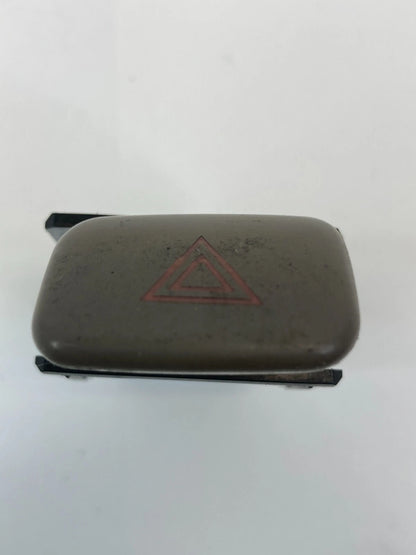 1998-2002 TOYOTA COROLLA EMERGENCY HAZARD LIGHT CONTROL SWITCH BUTTON 157962 OEM