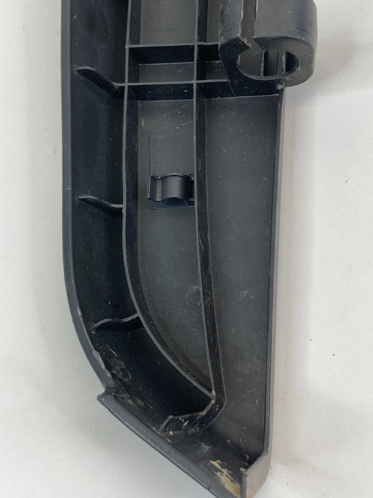 2012-2020 CHEVROLET SONIC FRONT RIGHT SEAT TRACK RAIL END COVER OEM L0266713AA