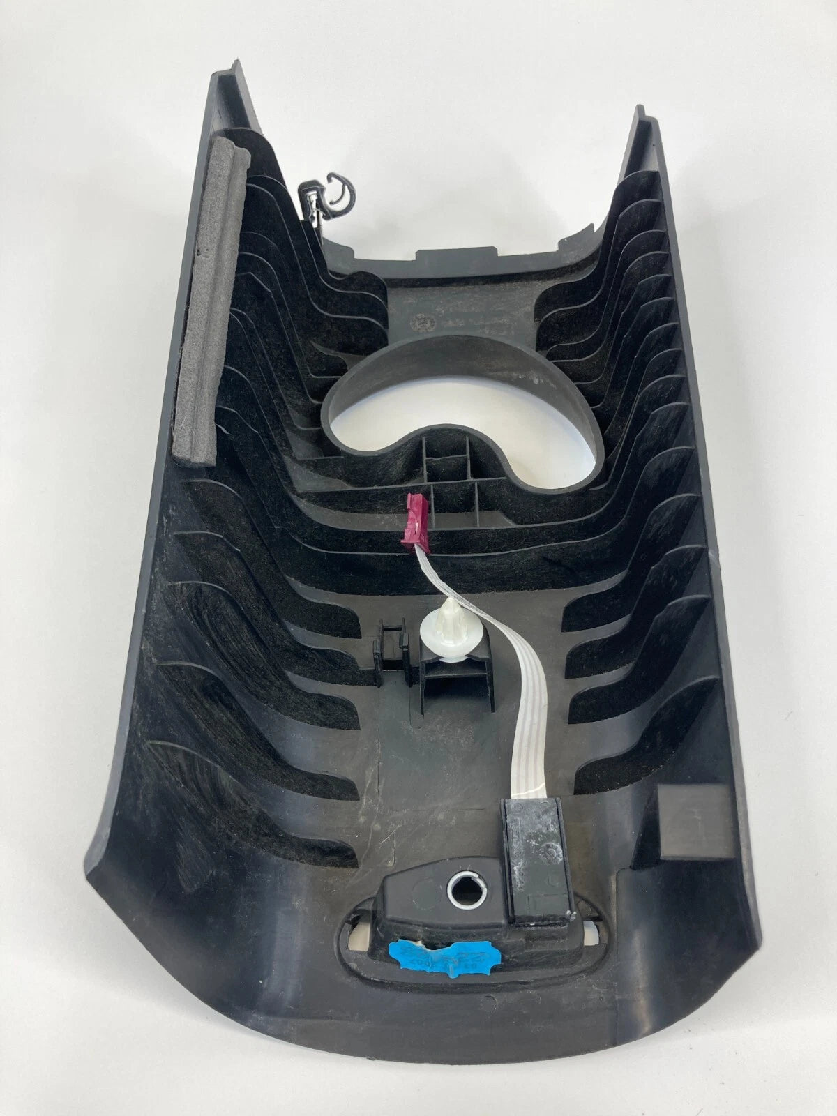 2007-2014 MINI COOPER FRONT LEFT SEAT BELT HEIGHT ADJUSTER COVER 0694714153102