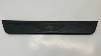 11-13 HYUNDAI ELANTRA FRONT LEFT DRIVER DOOR STEP SILL SCUFF PLATE 858723Y000 US