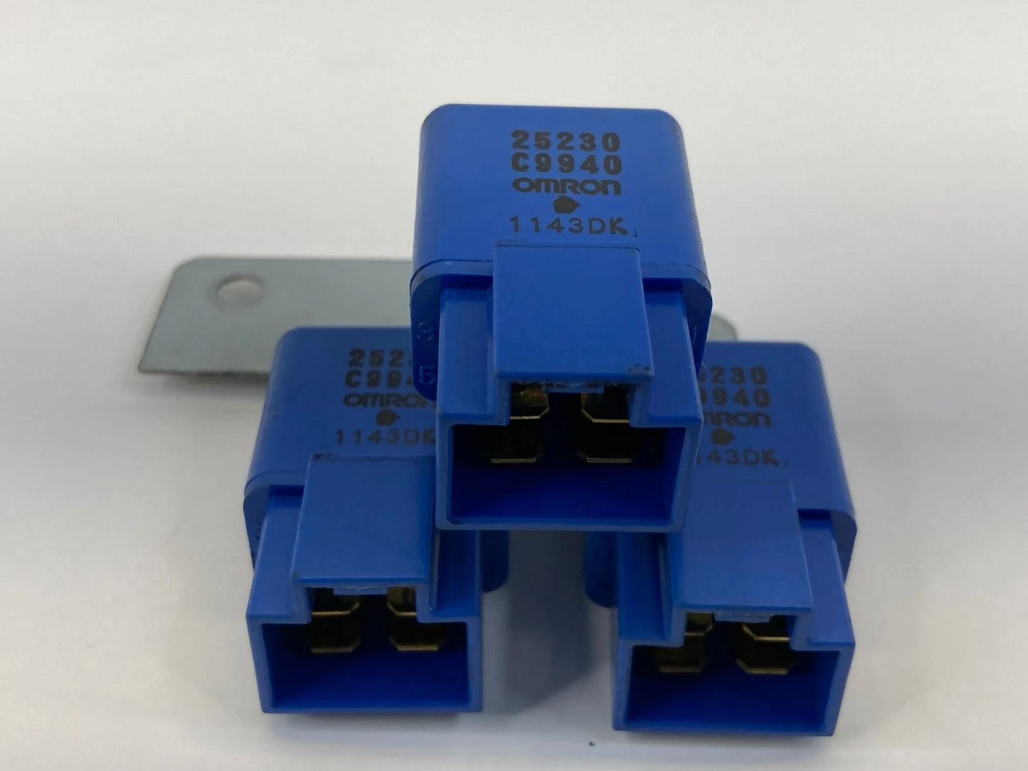 2000-2004 NISSAN PATHFINDER ENGINE COMPARTMENT MULTIPURPOSE RELAY 925230C9940