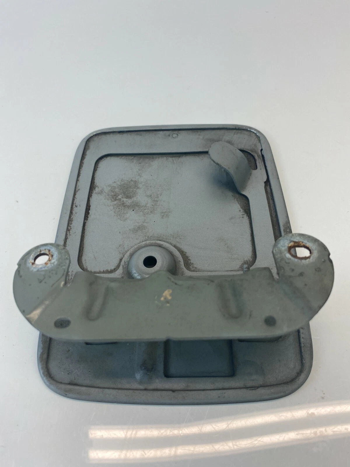 2003 2004 2005 2006 2007 CADILLAC CTS FUEL FILLER DOOR LID GAS TANK COVER OEM