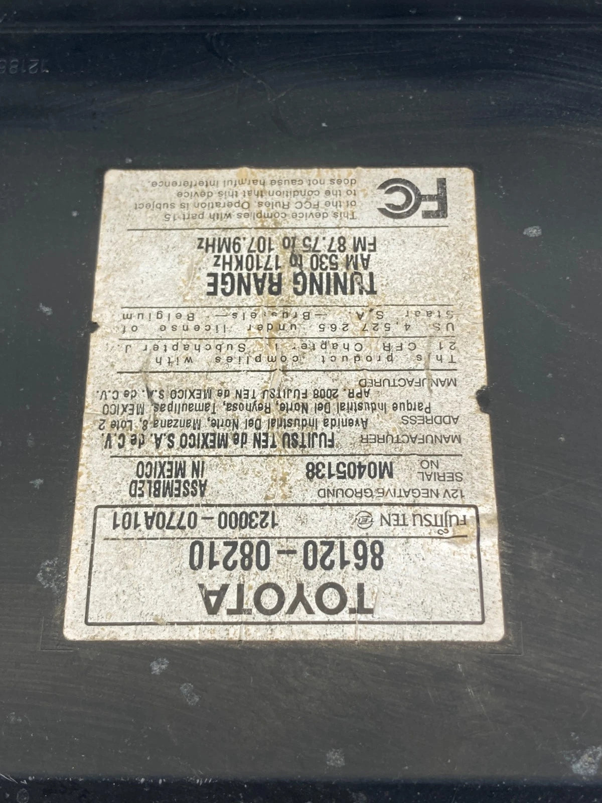 2006-2010 TOYOTA SIENNA RADIO RECEIVER AM/FM 6 DISC CHARGER CD PLAYER 8612008210