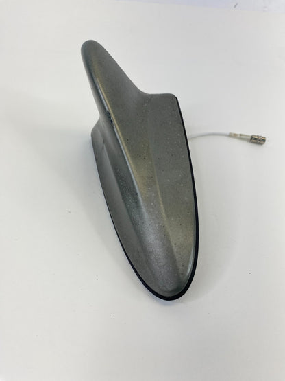 2009 2010 Hyundai Sonata SEDAN Roof Mount Shark Radio Antenna Mast OEM