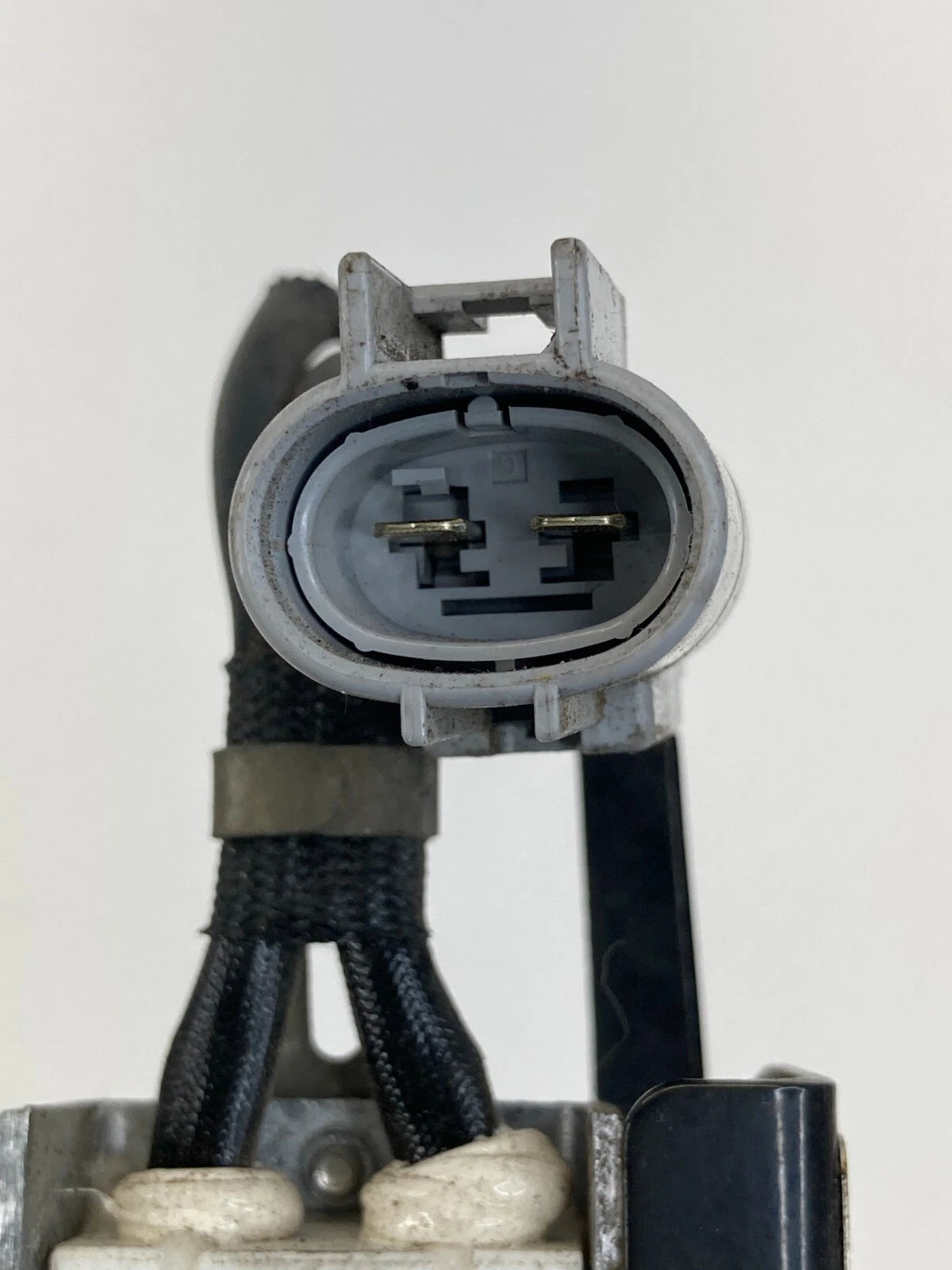 1998-2005 LEXUS GS300 HEAD LIGHT DAYTIME RUNNING LIGHT RESISTOR 82695-30010 OEM