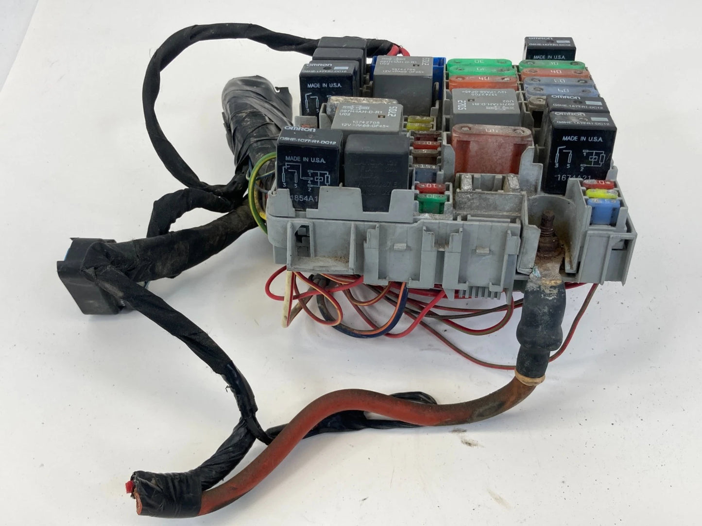 2013 14 15 2016 Dodge Dart 2.4L Engine Fuse Relay Box Compartment Block OEM