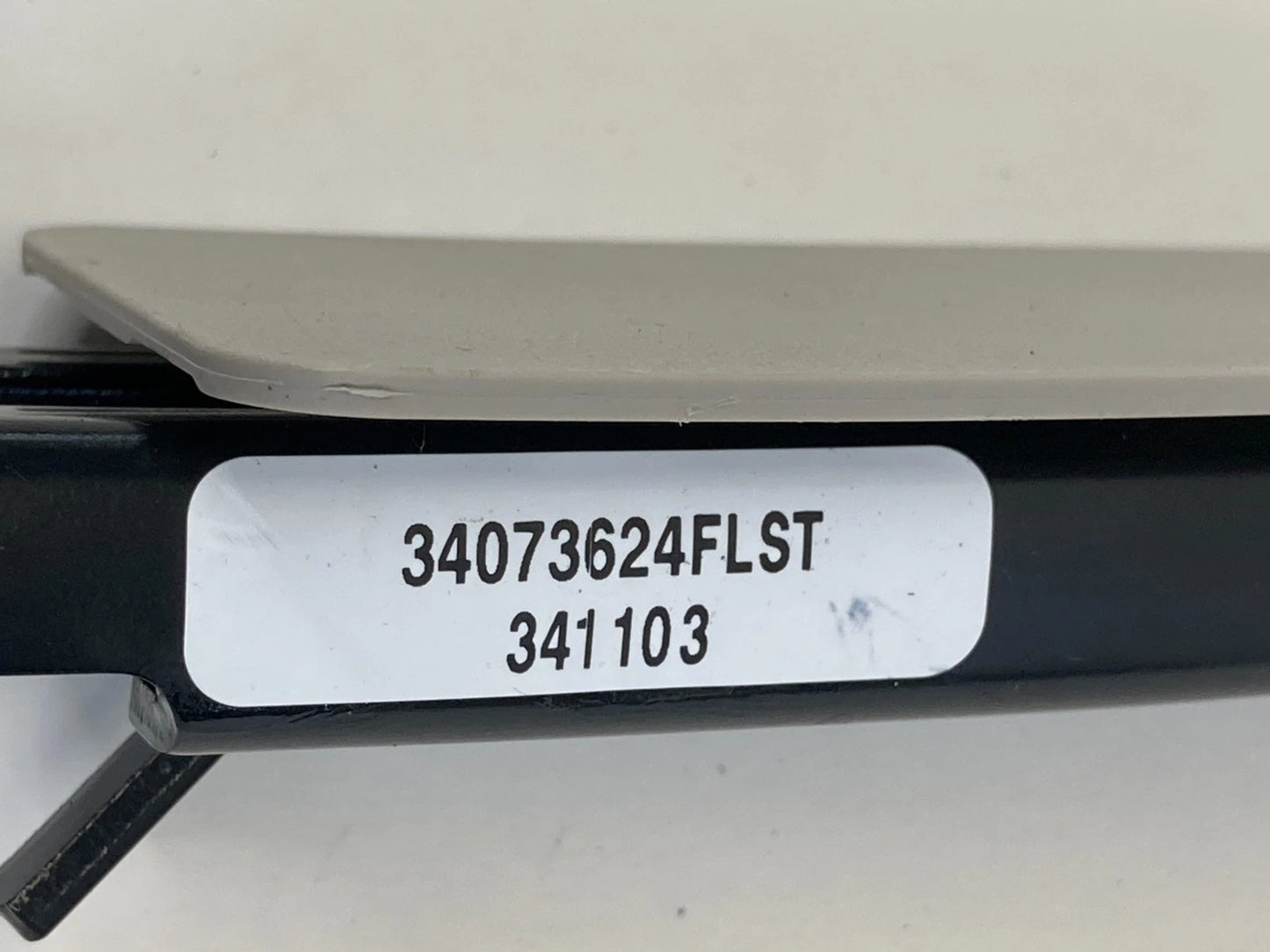 11-14 FORD EDGE FRONT RIGHT PASSENGER SEAT BELT SHOULDER HEIGHT ADJUSTER TRIM