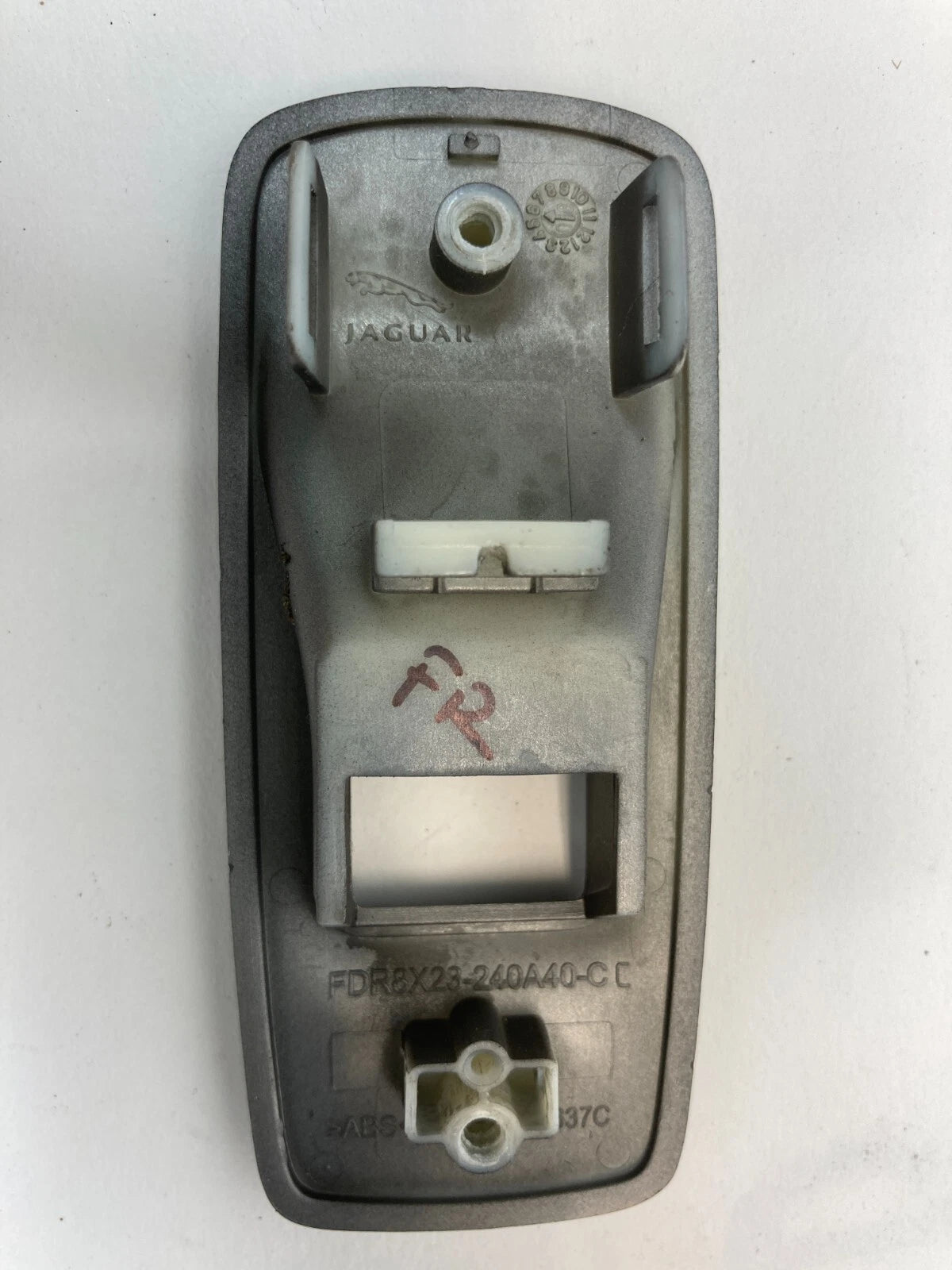 2009-2011 JAGUAR XF FRONT RH SIDE WINDOW SWITCH COVER BEZEL FDR8X23-240A40-C OEM