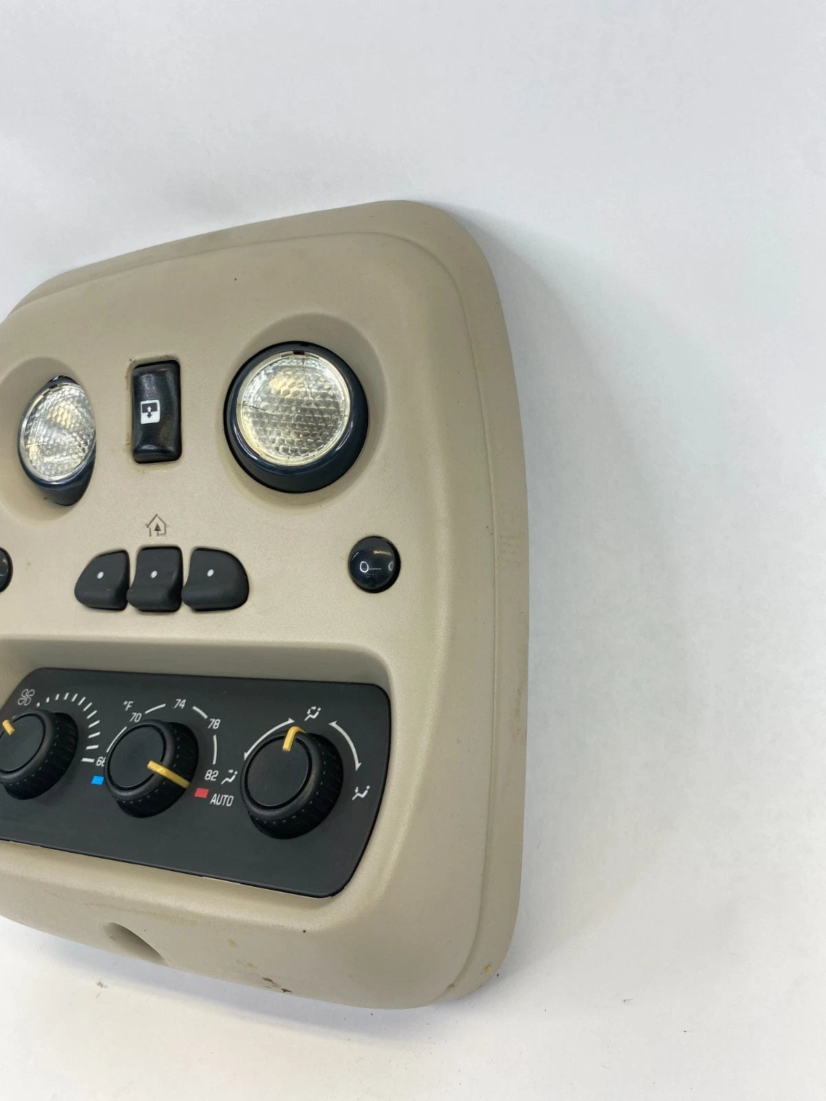 1999-2006 CHEVY TAHOE YUKON OVERHEAD CONSOLE DOME LIGHT CLIMATE CONTROL 15763048