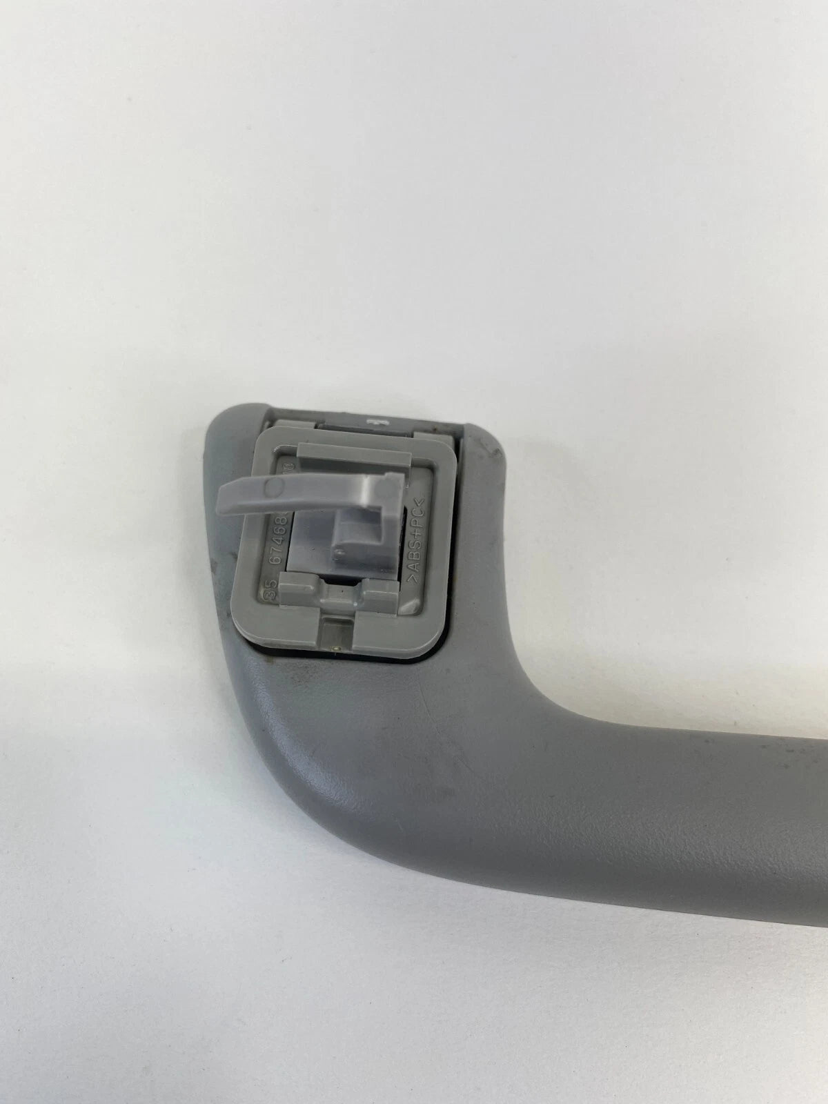 06-12 TOYOTA RAV4 REAR LEFT ROOF GRAB ASSIST HANDLE WITH HOOK OEM 574631-2010