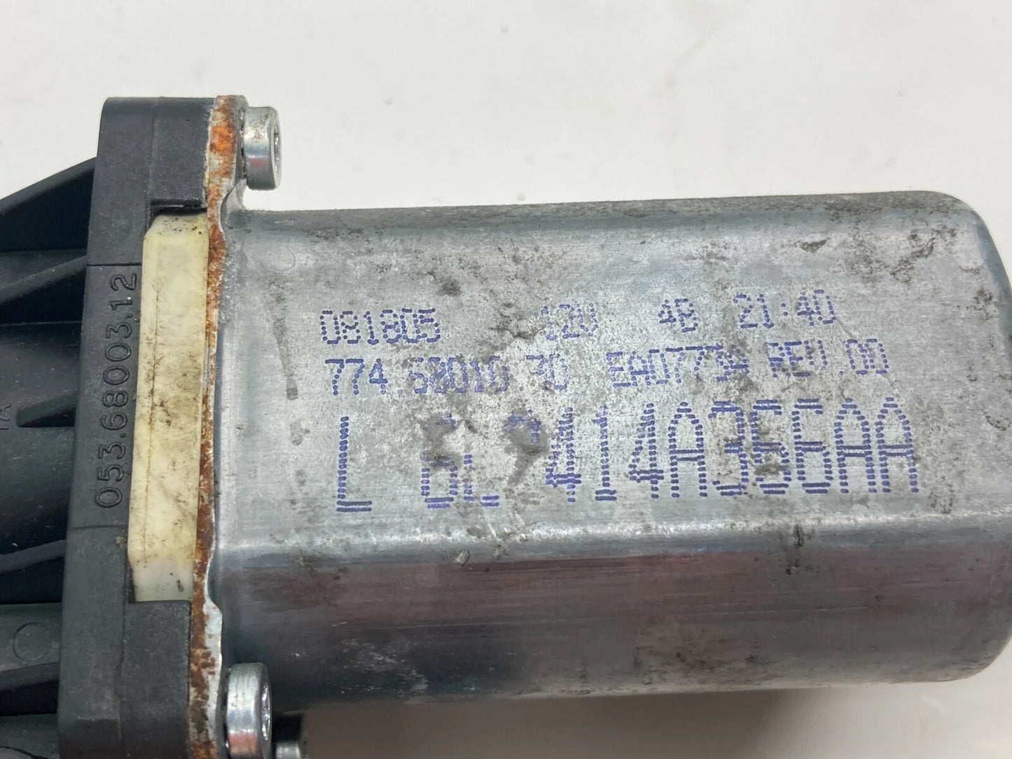 04-07 MERCURY MOUNTAINEER FRONT LEFT DRIVER SIDE WINDOW MOTOR 6L2414A366AA OEM