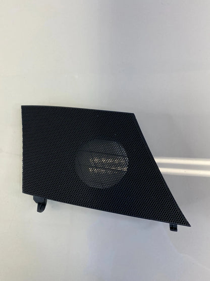 10-15 TOYOTA PRIUS FRONT LEFT INSTRUMENT PANEL SPEAKER GRILLE COVER 55472-47020
