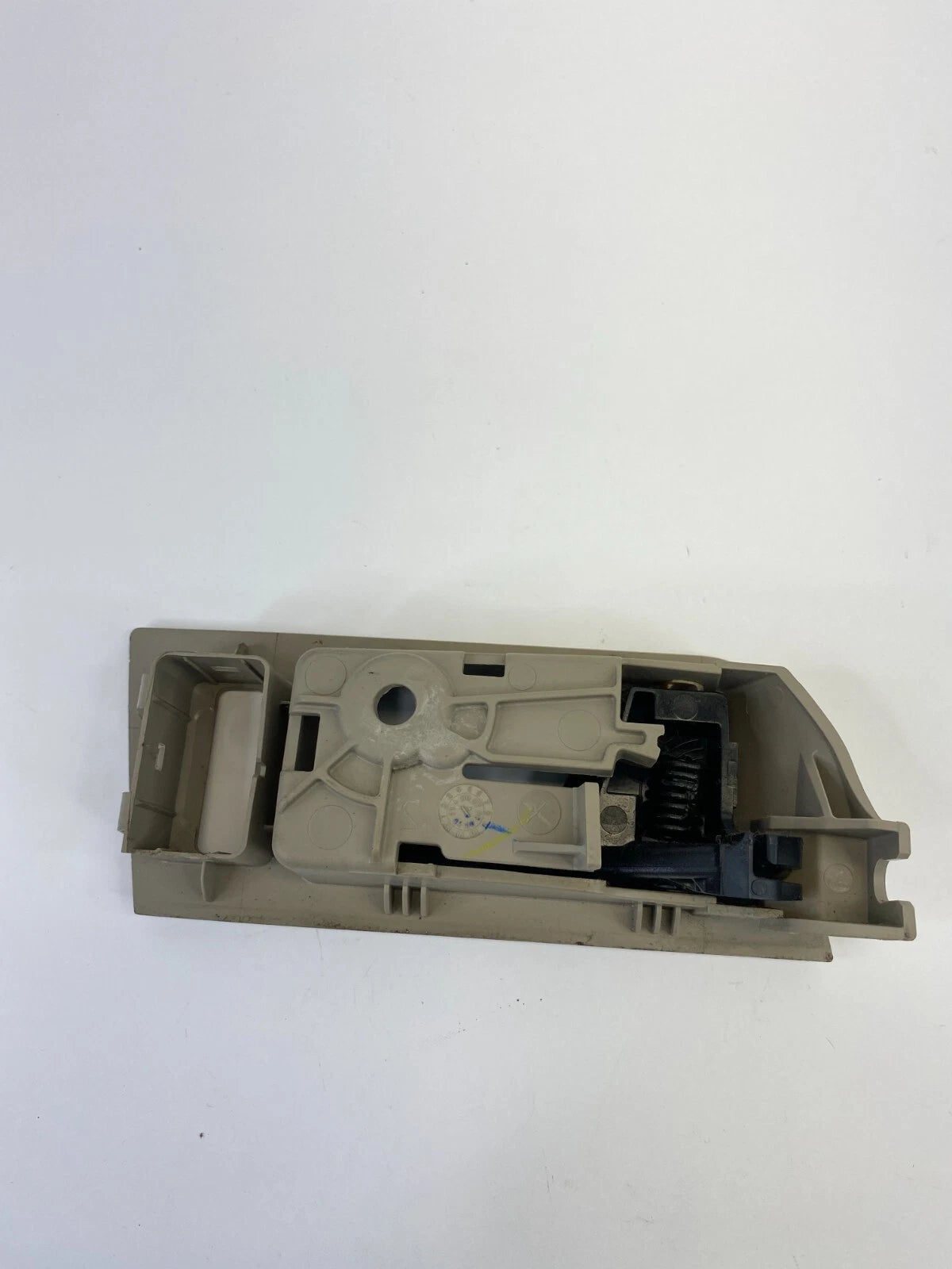 2008-2012 FORD ESCAPE FRONT LEFT DRIVER SIDE INNER DOOR HANDLE 8L84-7822601-A