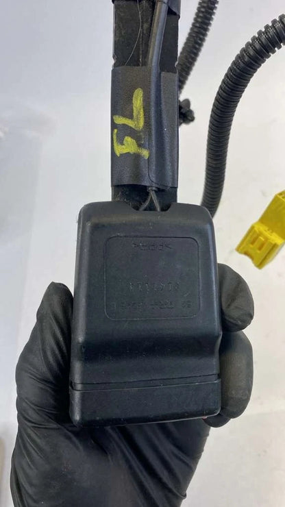 2011-2015 HYUNDAI SONATA SEAT BELT BUCKLE RECEPTACLE WIRE FRONT LEFT OEM FACTORY