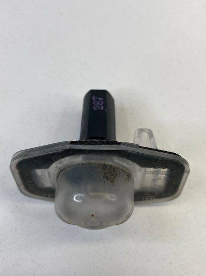 2009-2013 TOYOTA COROLLA SEDAN REAR LICENSE LIGHT LAMP ASSEMBLY I090037 OEM