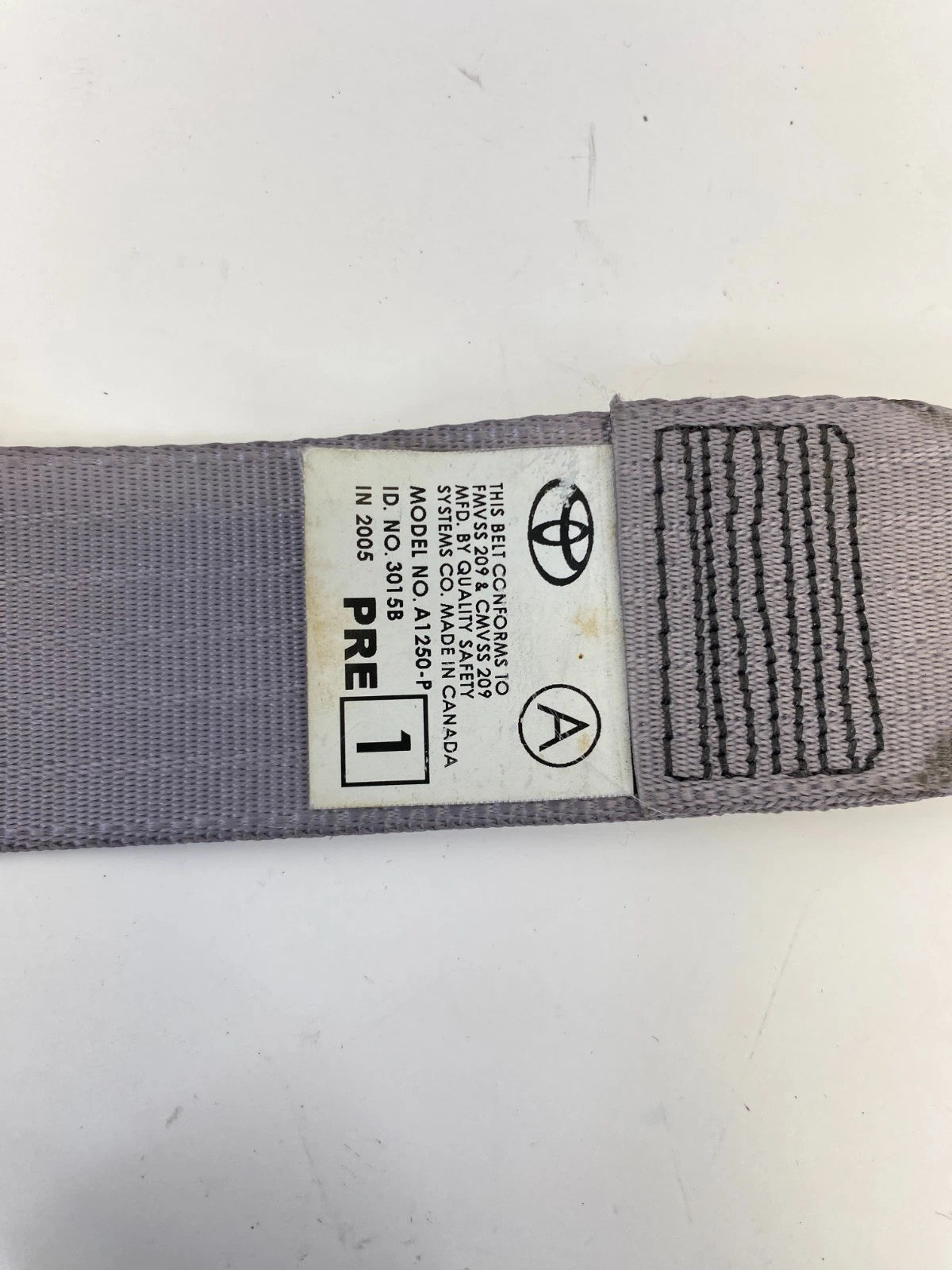 04-10 TOYOTA SIENNA FRONT RIGHT PASSENGER SIDE SEAT BELT RETRACTOR OEM