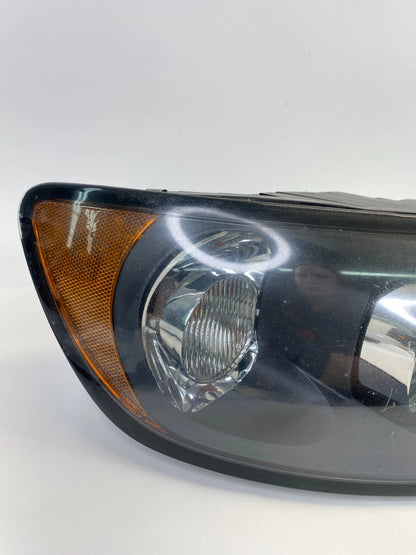 03 04 VOLVO S40 FRONT RIGHT PASSENGER HEADLIGHT HEADLAMP LAMP HALOGEN 30678319