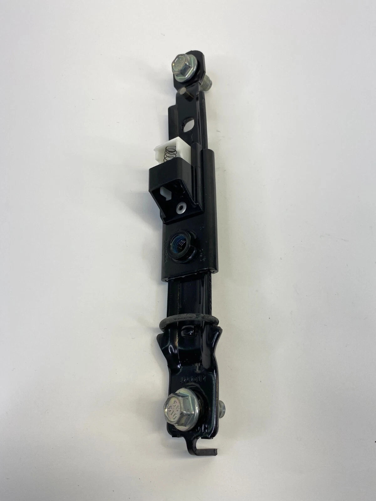 2011-2016 KIA OPTIMA FRONT RIGHT SIDE SEAT BELT HEIGHT ADJUSTER ASSEMBLY OEM