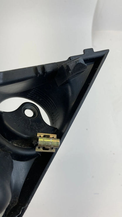 2001-2005 HONDA CIVIC LEFT SIDE DOOR CORNER COVER TRIM 76270-S5P-A100 OEM