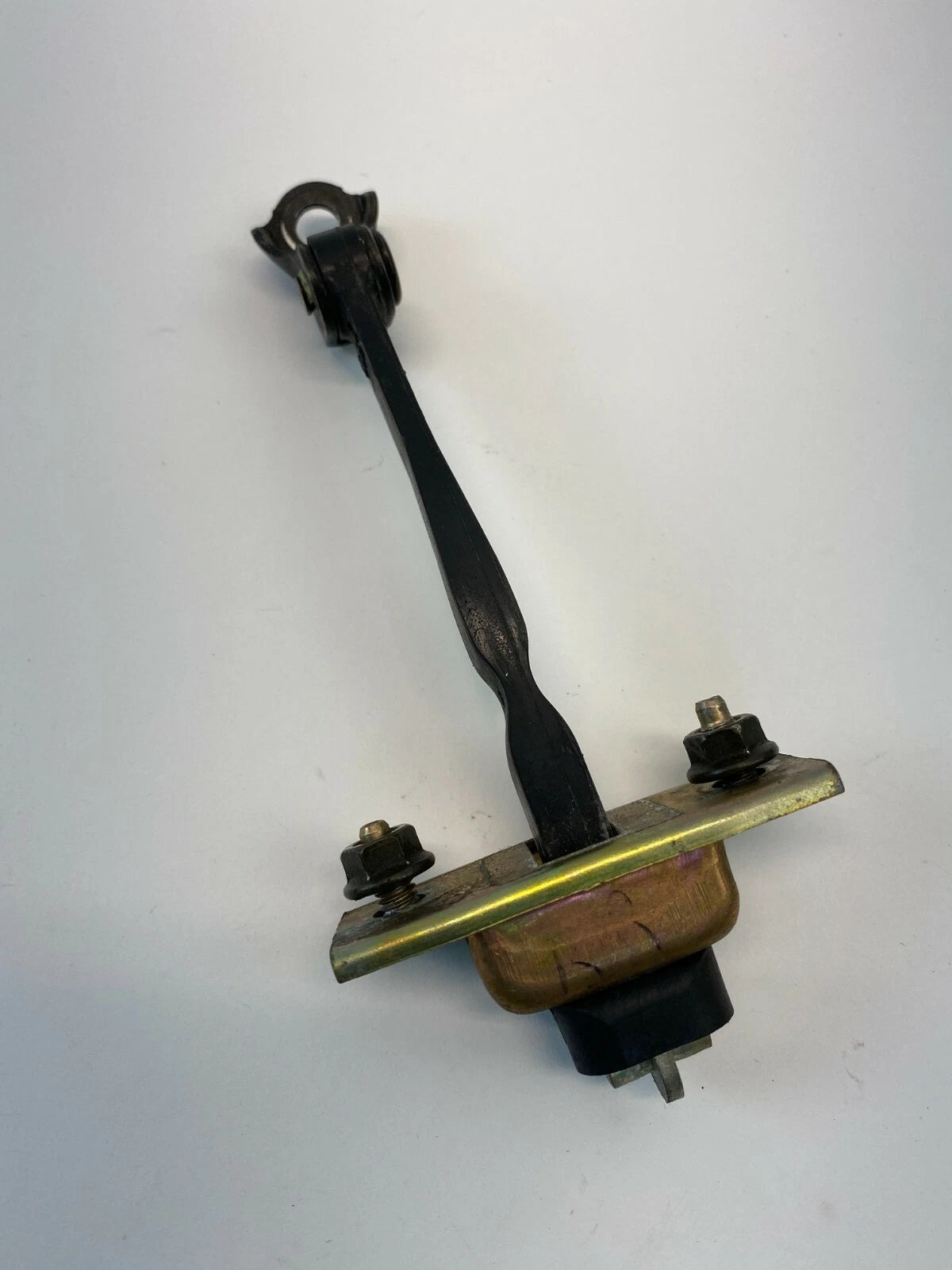 2000-2004 TOYOTA AVALON REAR RIGHT SIDE DOOR CHECK STOPPER STOP HINGE DETENT OEM