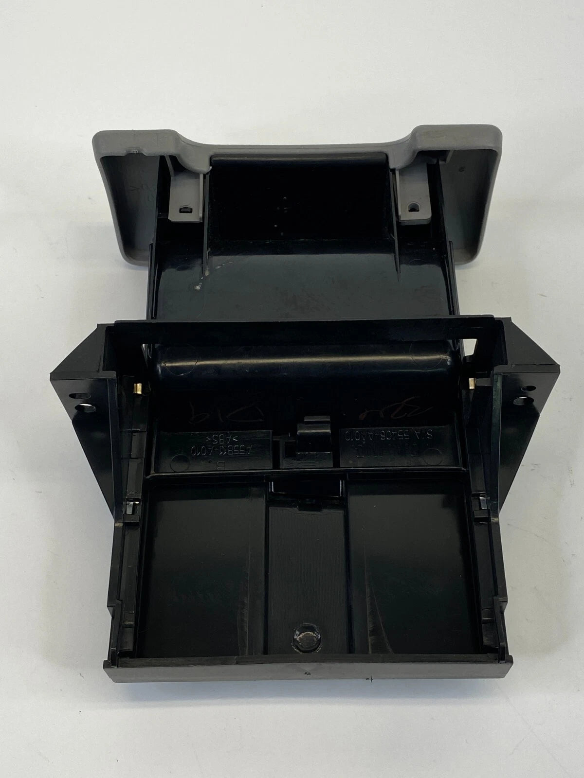 2002-2006 TOYOTA CAMRY CENTER CONSOLE ASHTRAY ASH TRAY COIN STORAGE A55B17-A010