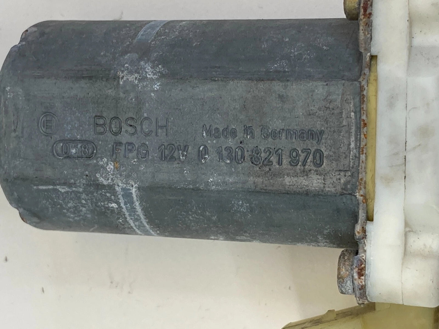 2003-2009 MERCEDES-BENZ E320 E 320 FRONT LEFT SIDE DOOR WINDOW MOTOR A2118202942