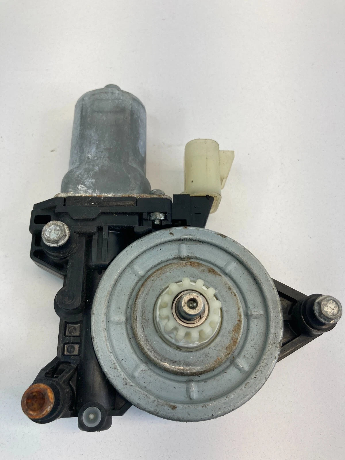 2006-2011 CHEVROLET HHR REAR LEFT SIDE DOOR POWER WINDOW MOTOR AY262100-3461 OEM