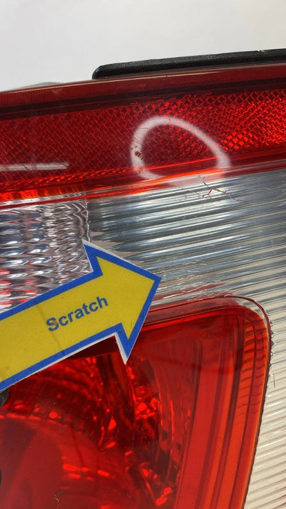 08-12 FORD ESCAPE REAR RIGHT SIDE TAIL LIGHT TAILLIGHT TAILLAMP 8L84-13B504-A