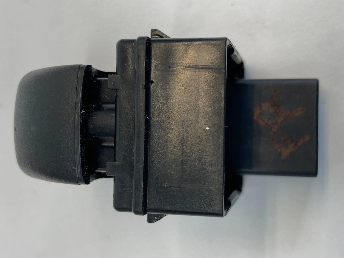2007-2012 MITSUBISHI GALANT FRONT RIGHT PASSENGER SIDE DOOR LOCK CONTROL SWITCH