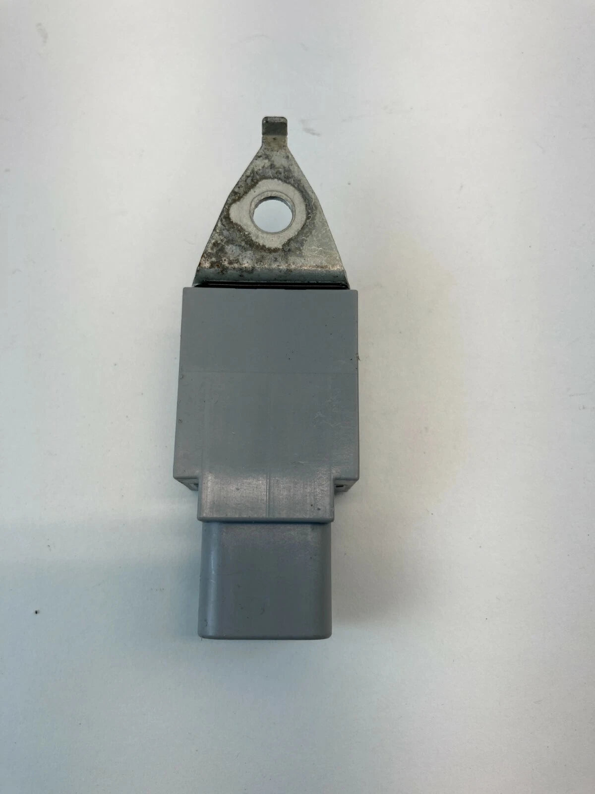 2004-2009 TOYOTA PRIUS REAR TRUNK HATCH LID LIFTGATE CONDENSER SENSOR UNIT OEM