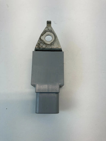 2004-2009 TOYOTA PRIUS REAR TRUNK HATCH LID LIFTGATE CONDENSER SENSOR UNIT OEM