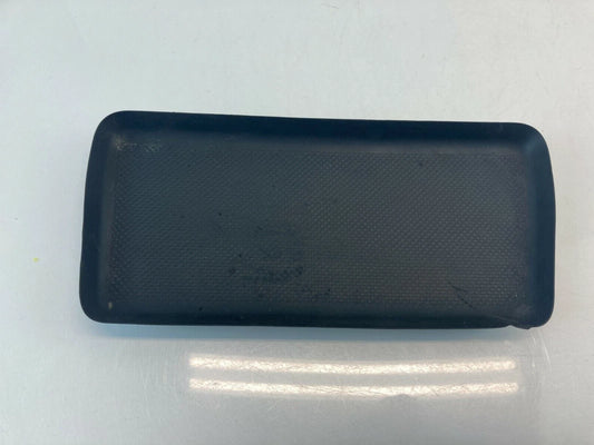 2011 2012 2013 KIA SORENTO REAR CENTER CONSOLE TRAY INSERT MAT RUBBER OEM