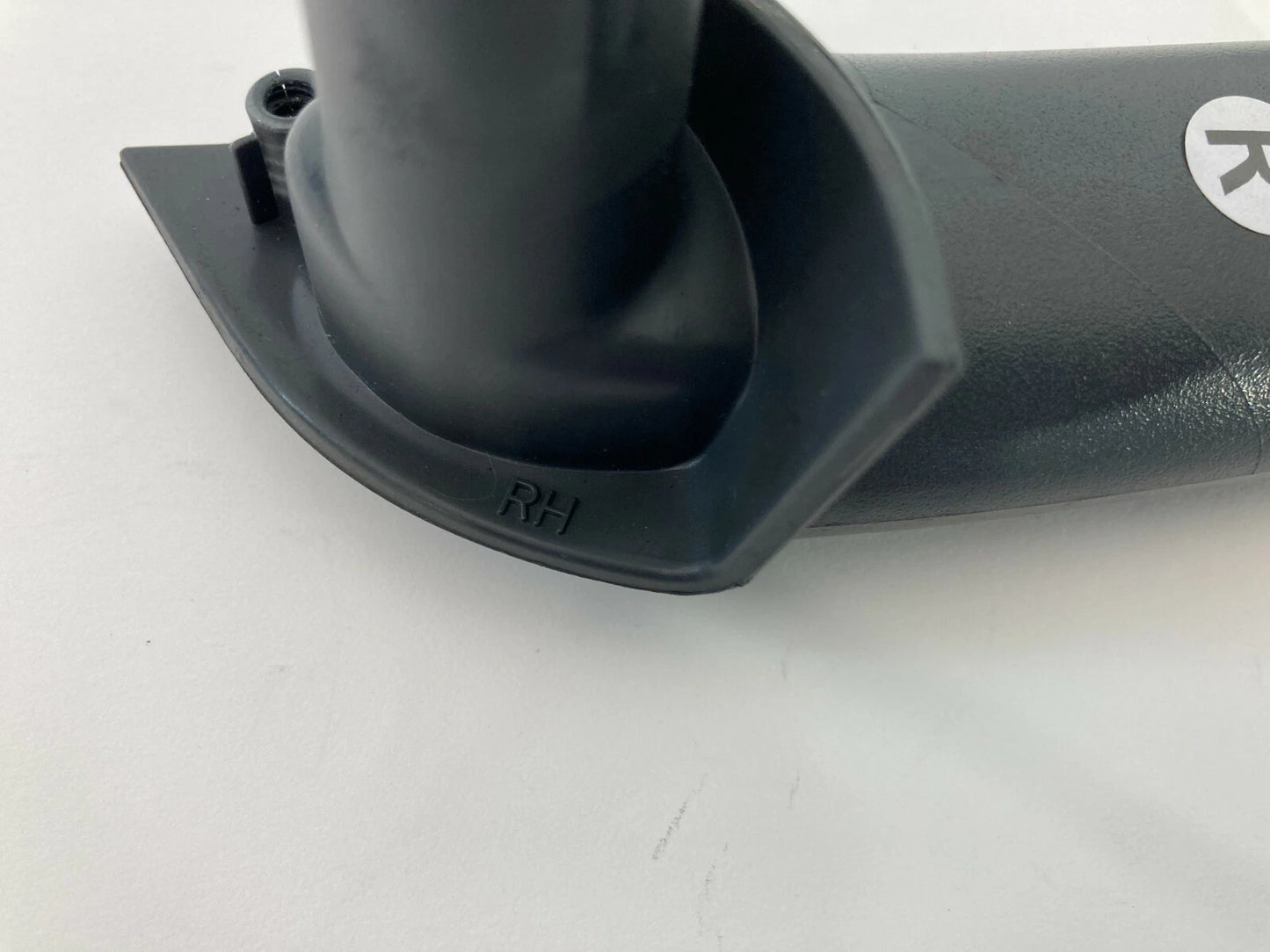 2003-2006 KIA SORENTO REAR RIGHT PASSENGER DOOR INNER INTERIOR PULL HANDLE OEM