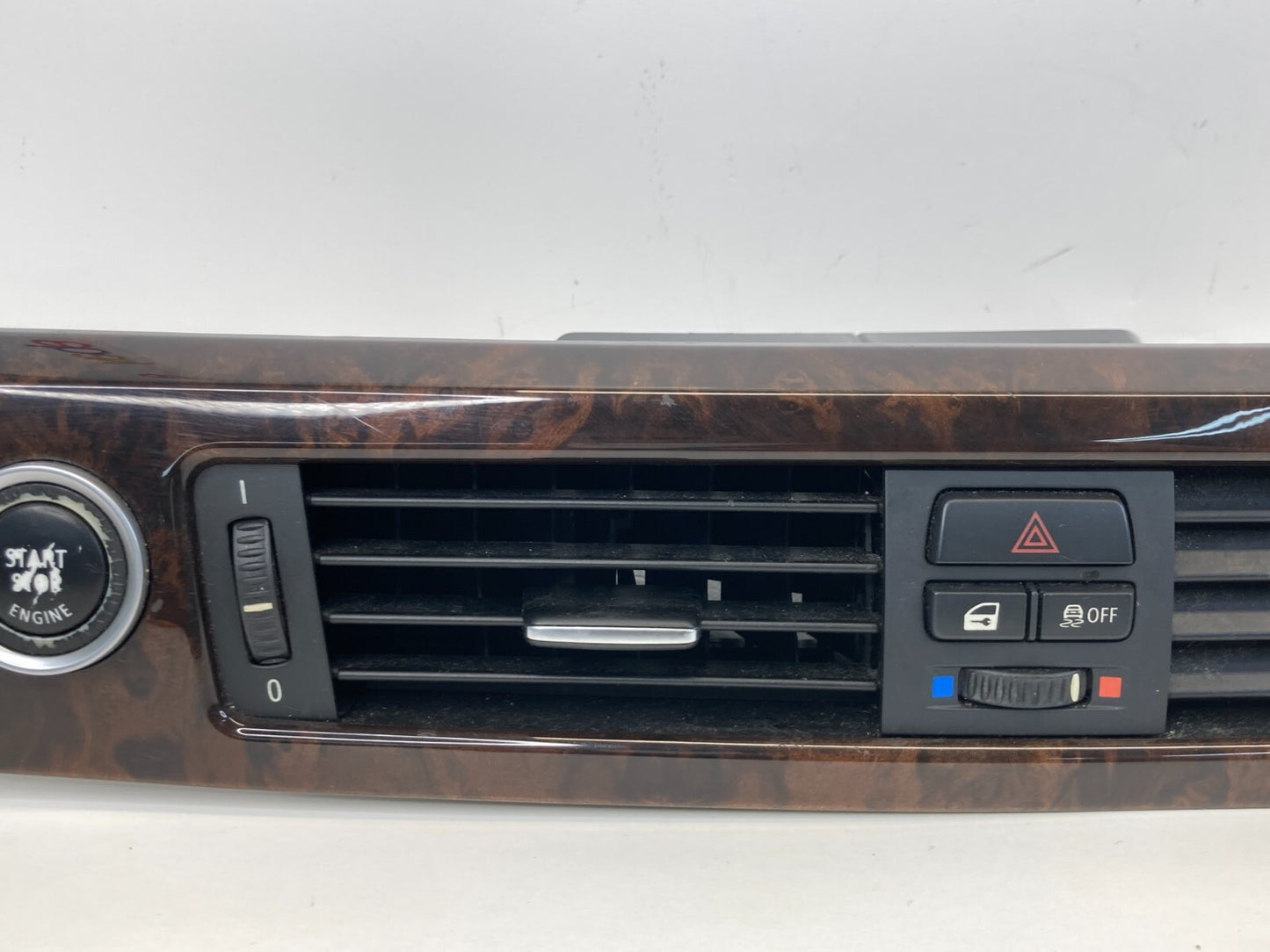 2009-2012 BMW 328i xDrive Dash Trim Molding Bezel w/ Air Vent 52850610