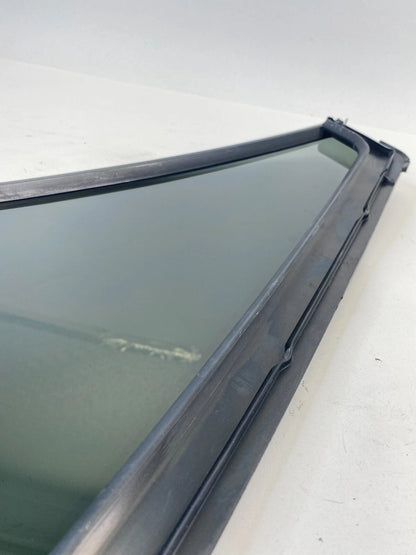 06-12 MERCEDES-BENZ R350 REAR RIGHT SIDE QUARTER WINDOW GLASS A2517301855 OEM