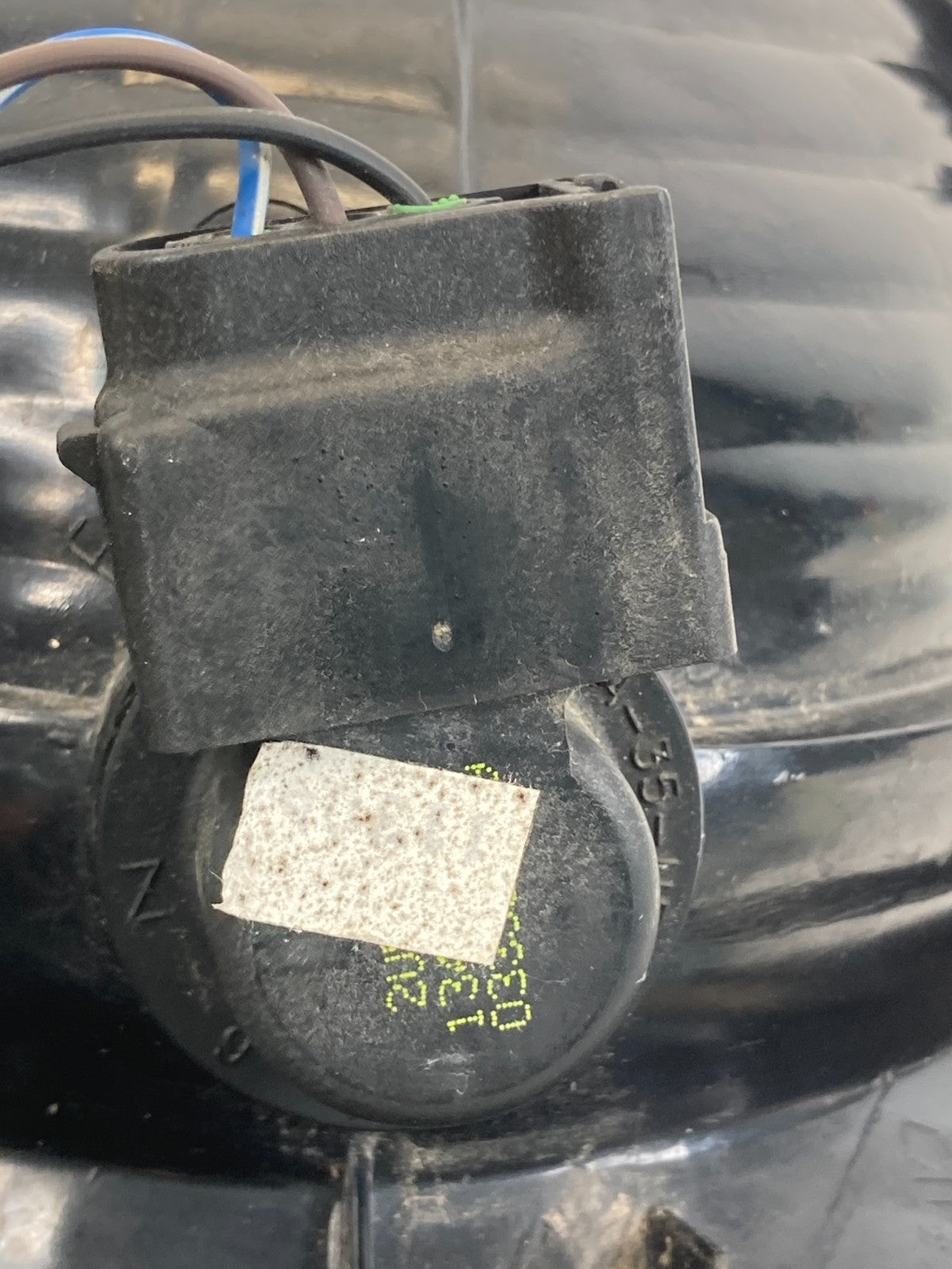 02 03 04 05 Ford Explorer Rear Left RR LH Side Tail Light Taillight Lamp OEM