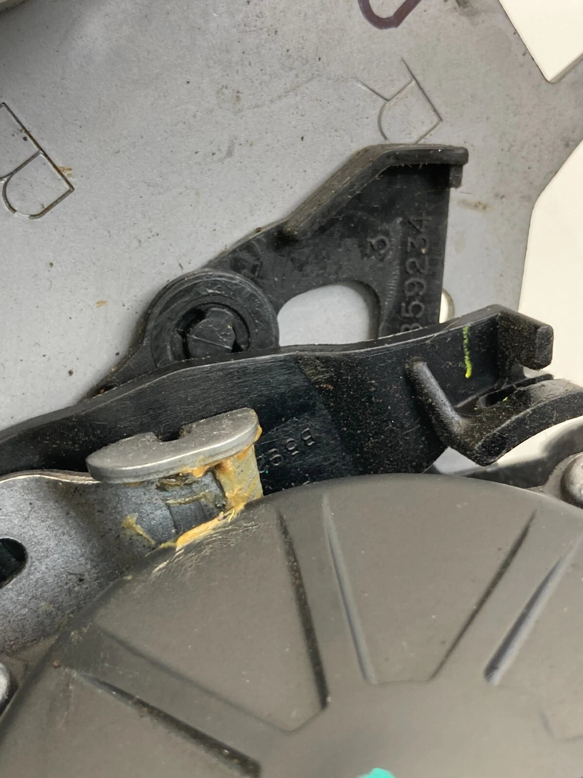 08-16 CHRYSLER TOWN & COUNTRY REAR RIGHT SLIDING DOOR LATCH LOCK ACTUATOR MOTOR