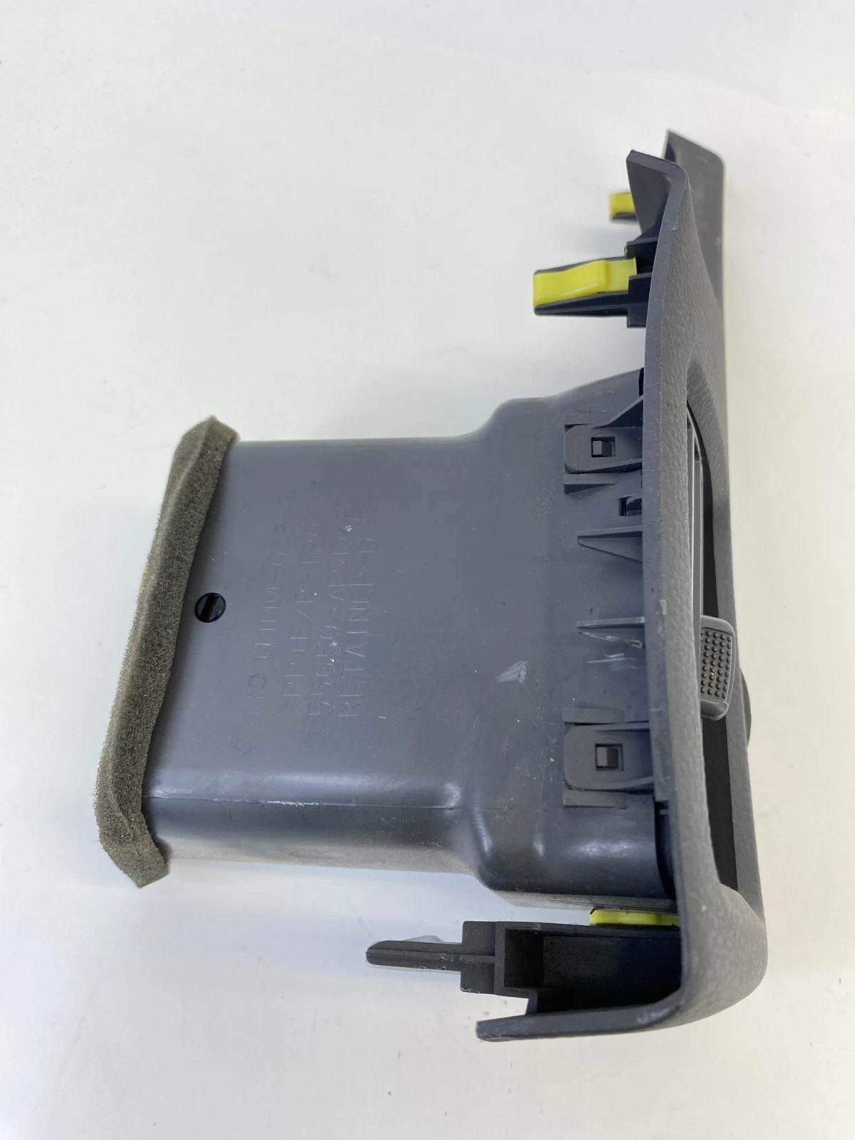 2004-2010 TOYOTA SIENNA FRONT LEFT DASH A/C AIR VENT GRILLE DUCT 55650-AE020 OEM