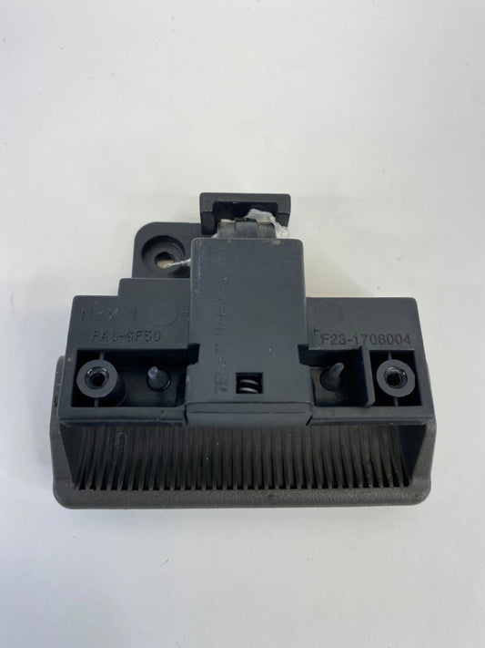 2008-2011 FORD FOCUS GLOVE BOX LATCH LOCK HANDLE GRAY 7E53-5406004-AA OEM