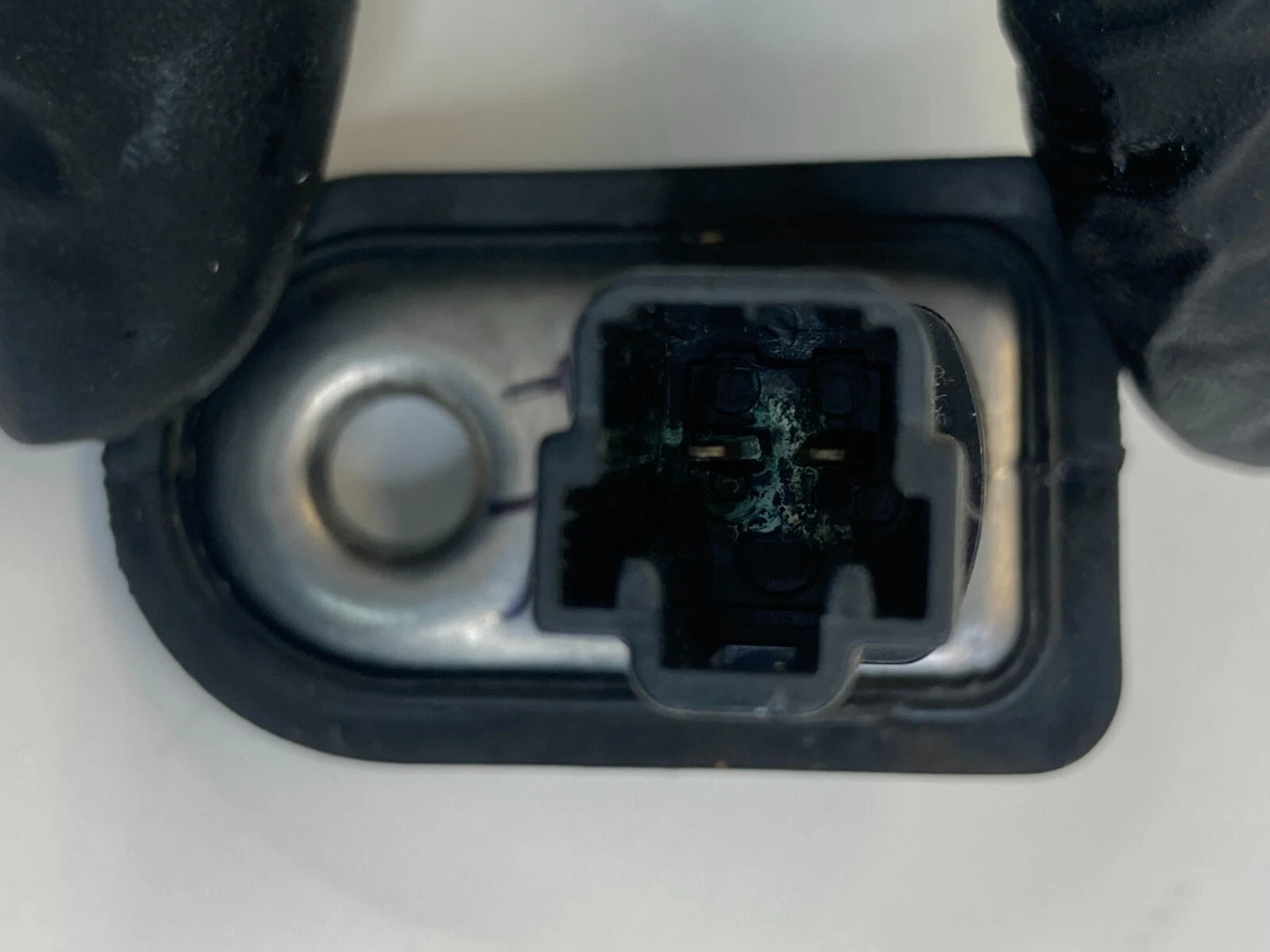 1995-2011 HYUNDAI ACCENT FRONT RIGHT SIDE DOOR JAMB AJAR LIGHT SENSOR SWITCH OEM