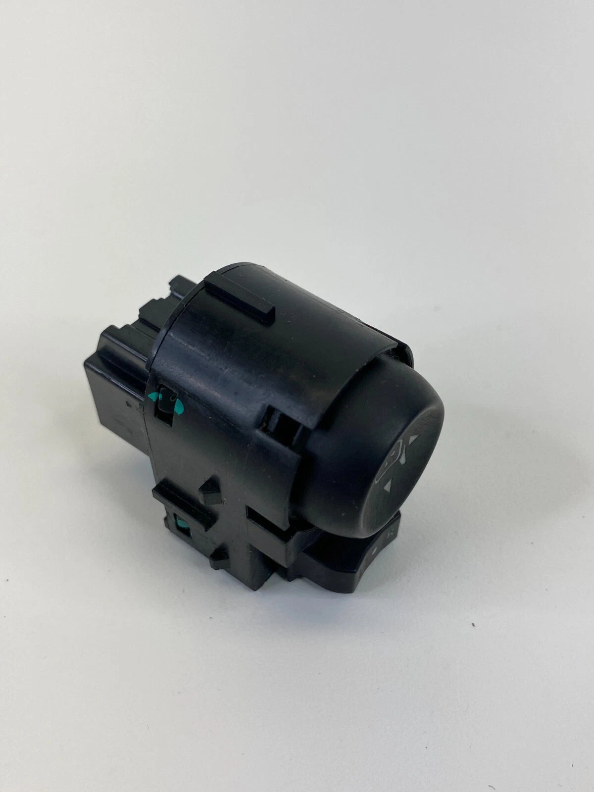 2010-2017 GMC TERRAIN FRONT LEFT SIDE VIEW POWER MIRROR REGULATOR SWITCH ASSY
