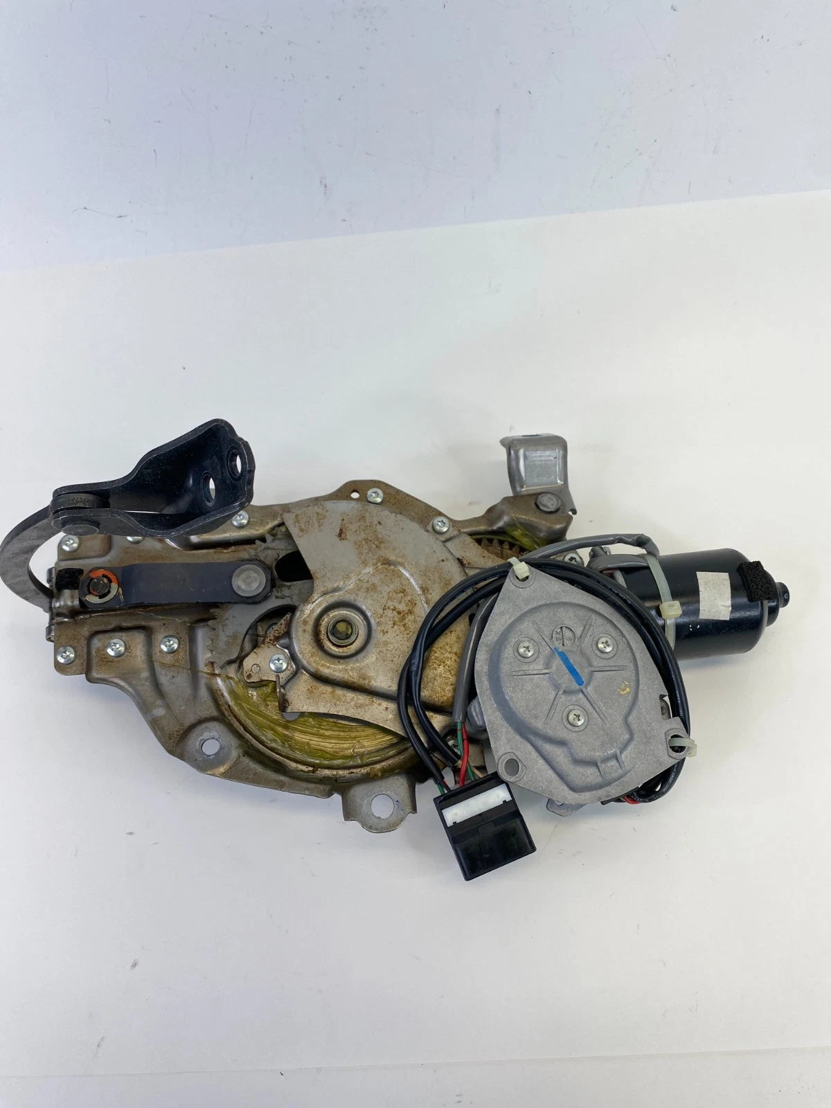 2004-2009 LEXUS RX350 RX400H RX330 RR TRUNK LID HATCH LIFT MOTOR LATCH ACTUATOR