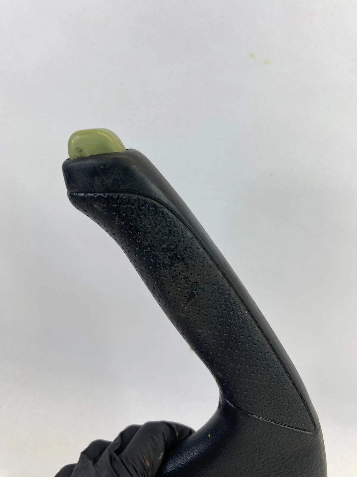 2003-2007 HONDA ACCORD CENTER CONSOLE EMERGENCY PARKING BRAKE HANDLE LEVER OEM