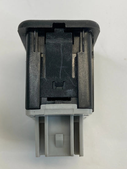 2011 2012 GMC ACADIA INSTRUMENT AUXILIARY JACK USB SOCKET RECEPTACLE 20928734