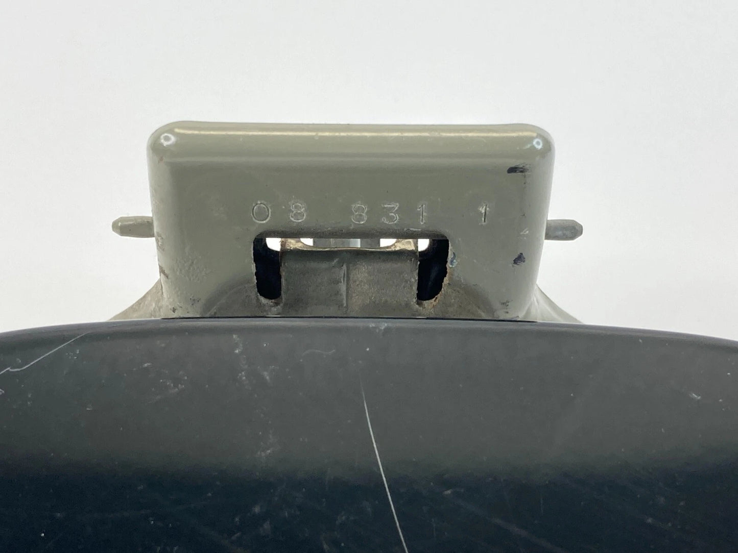 2009-2019 FORD FLEX FUEL FILLER DOOR GAS LID COVER 8U5A-9A095-BB OEM
