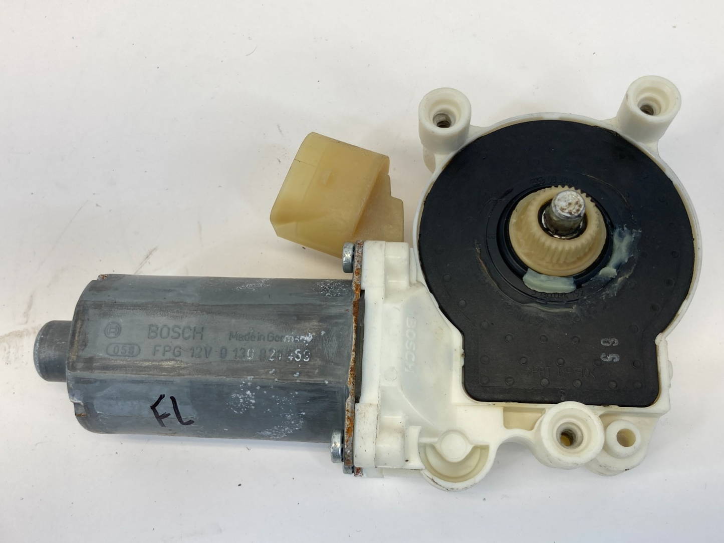 04 05 06 07 BMW 525i Front Left Driver Side Power Door Window Motor OEM