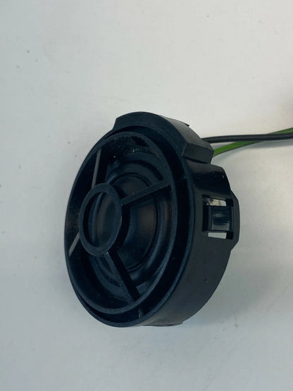 1996-2001 AUDI A4 SEDAN FRONT RIGHT DOOR TWEETER SPEAKER 8D0-035-399 OEM