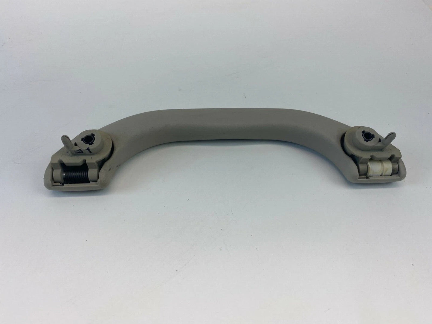 1999-2001 AUDI A4 SEDAN ROOF FRONT LEFT SIDE GRIP GRAB HANDLE 8D0857607F OEM