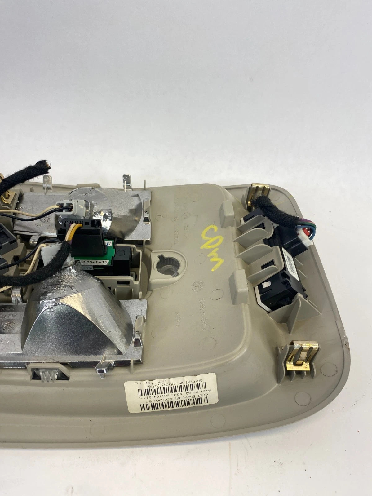 10-16 CHEVROLET EQUINOX W/O SUNROOF OVERHEAD CONSOLE DOME LIGHT LAMP 20900987